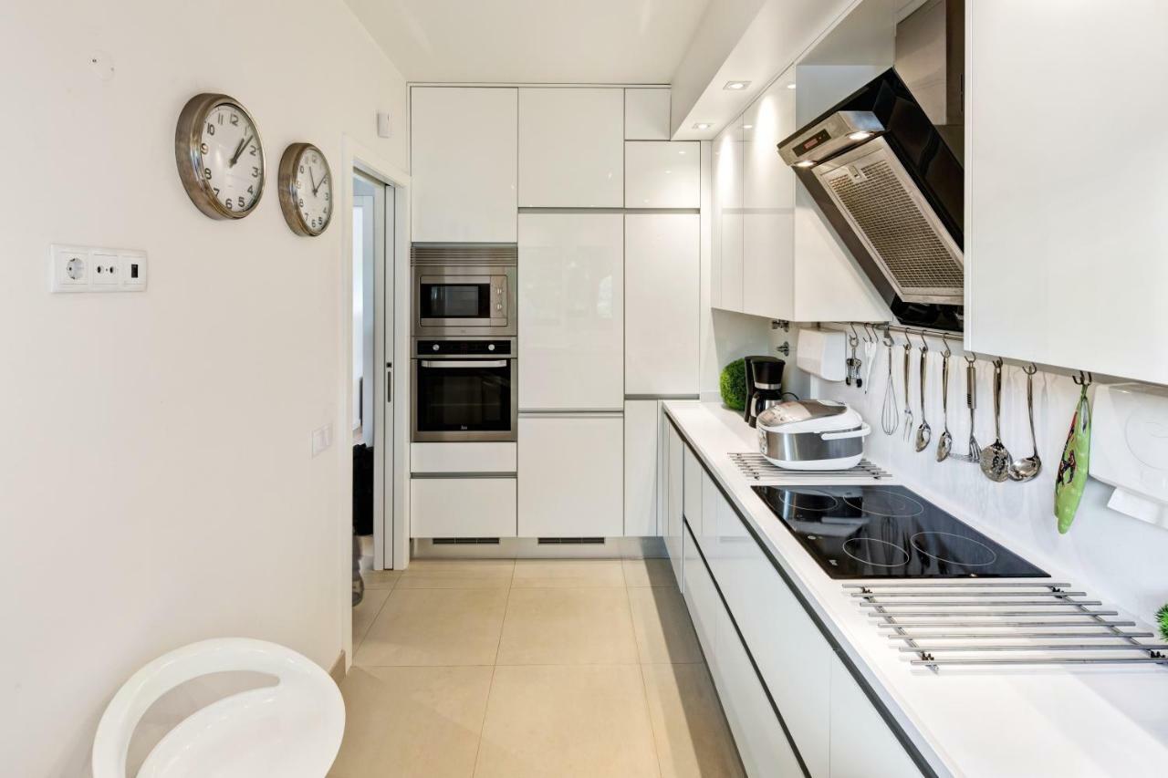 Luxurious T2 Apartment, Olhos Dagua Albufeira Luaran gambar