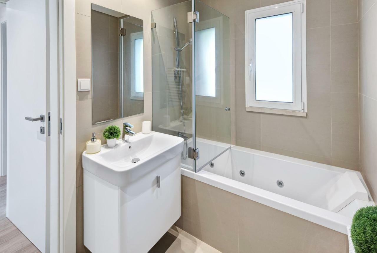 Luxurious T2 Apartment, Olhos Dagua Albufeira Luaran gambar